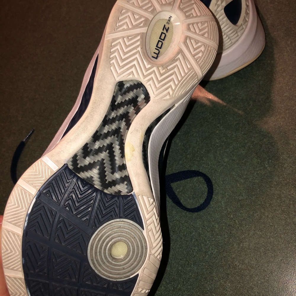 Nike Hyperdunk Basketball Shoes View 5